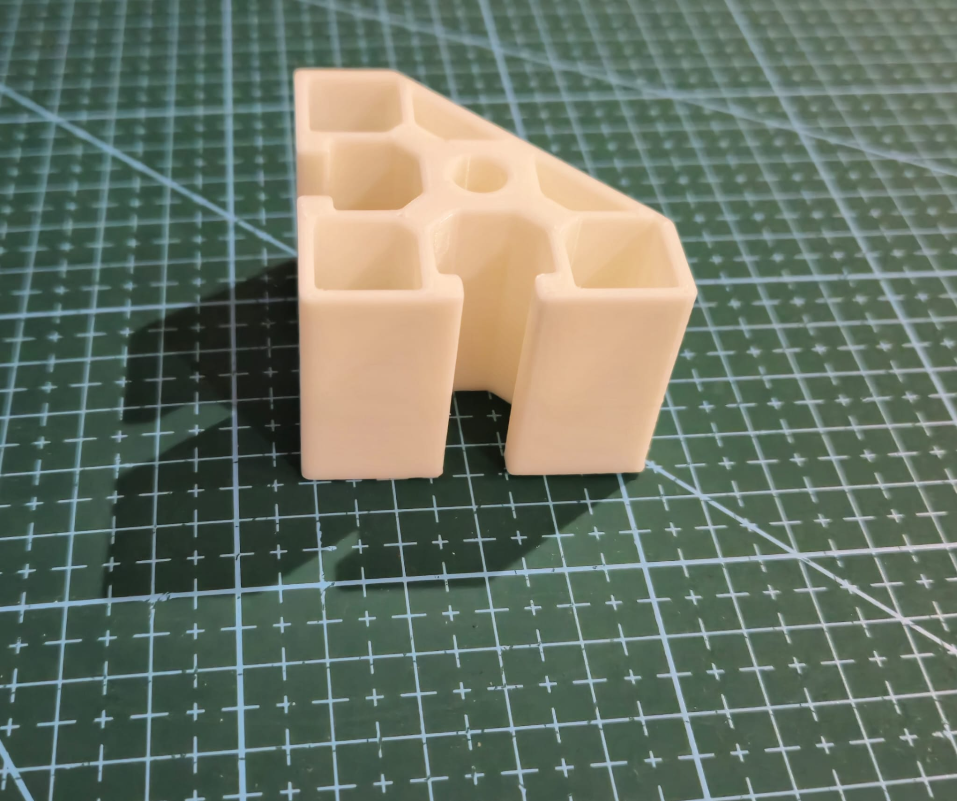 Profilo in alluminio angolare 45x45mm