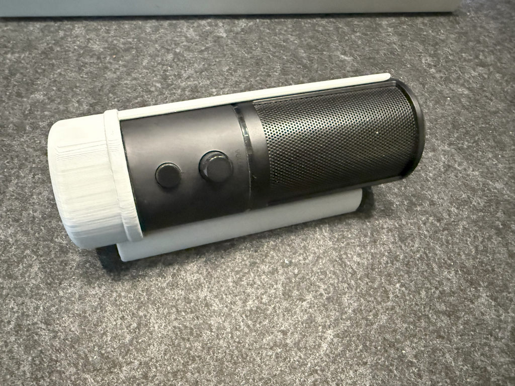 Horizontal Desk Holder for Razer Seiren (v1) Mic