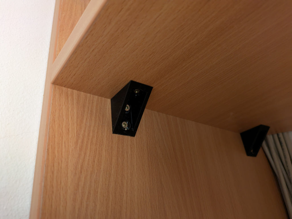 connecting corner bracket/spojovací roh konzola