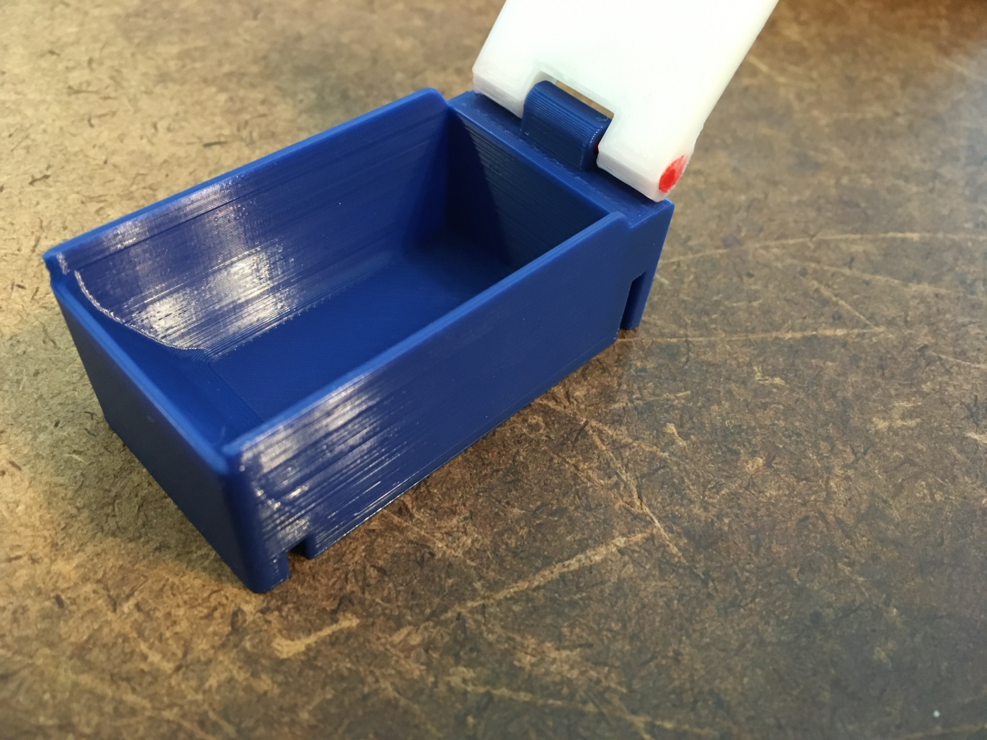 Linkable Pill Box (English + Braille)