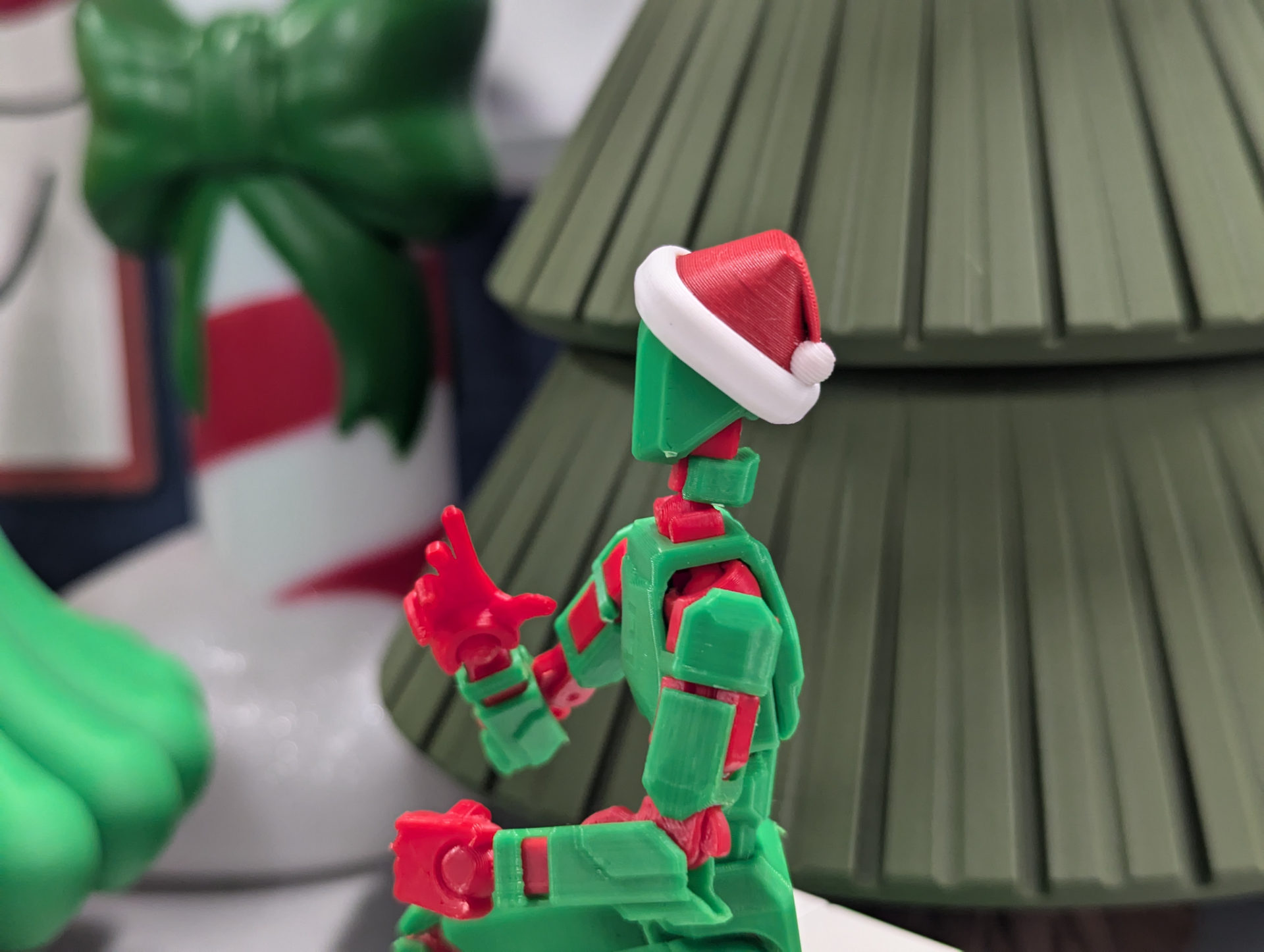Dummy 13 Santa Hat