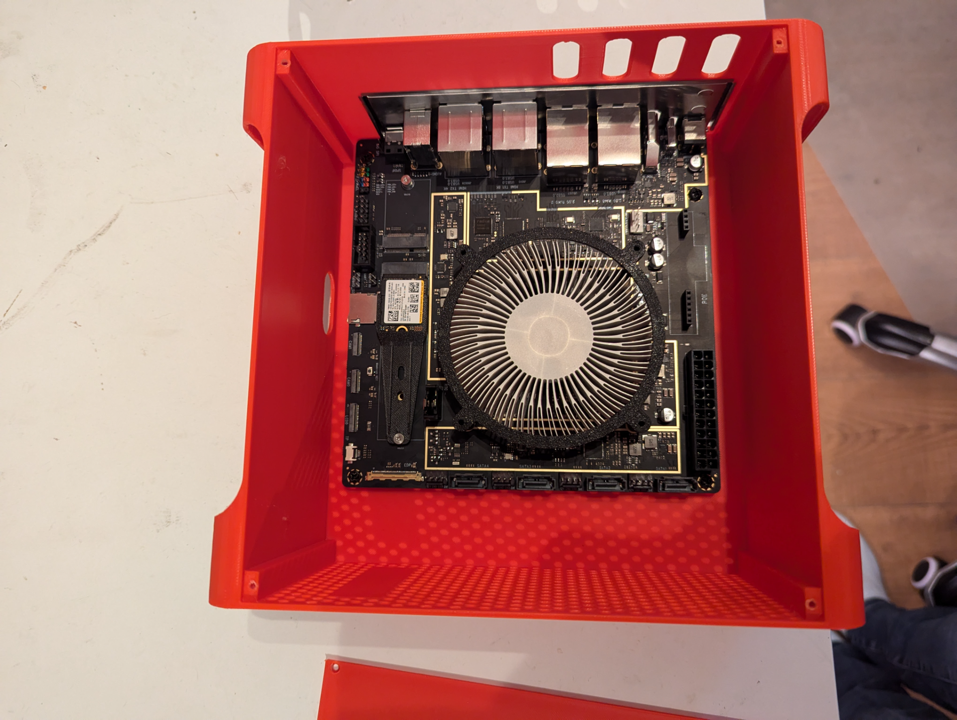 Mini ITX Case "PawerMak"