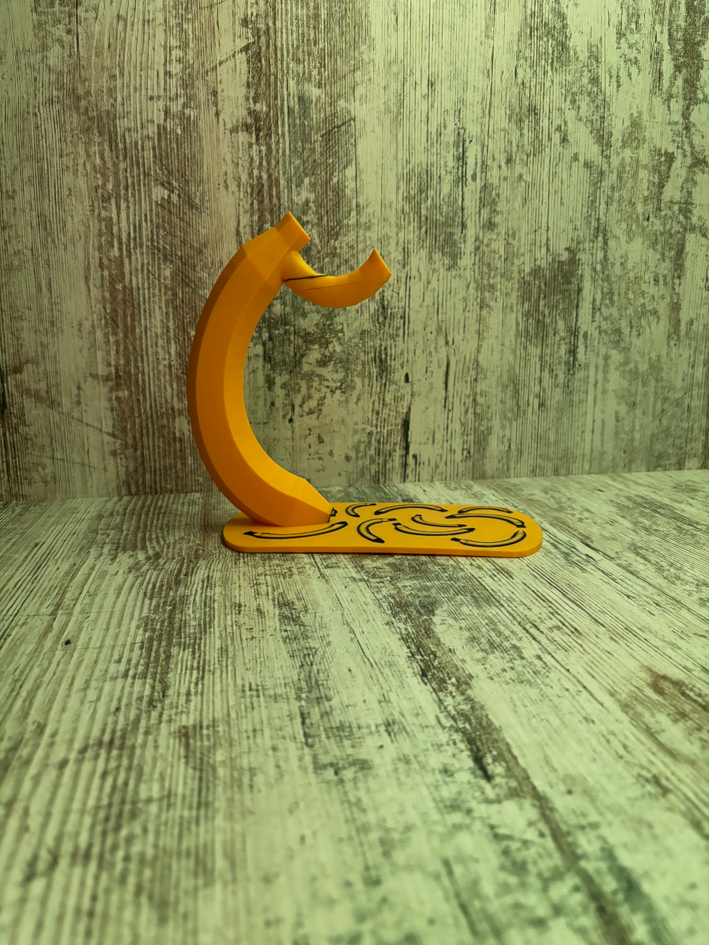 banana hanger-stand