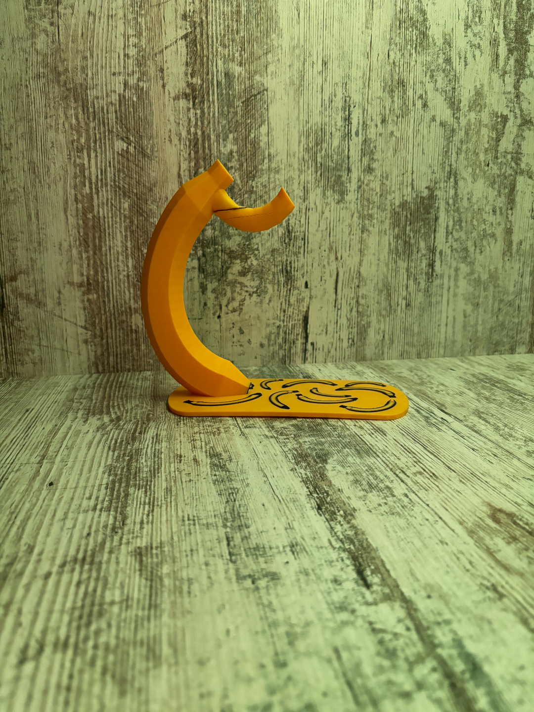 banana hanger-stand