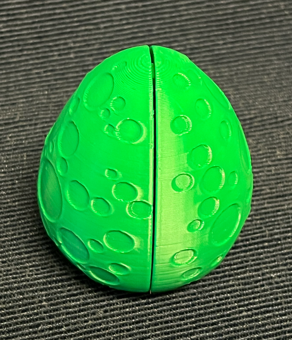 Flexi Rex Egg - Snaps shut