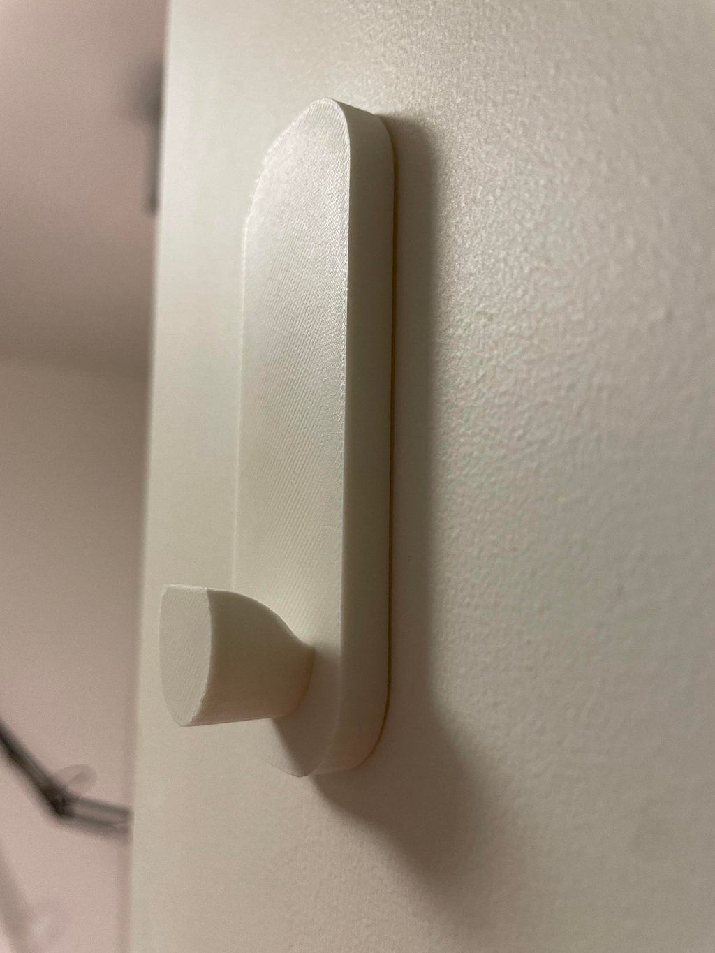 Recessed Command Strip Hook