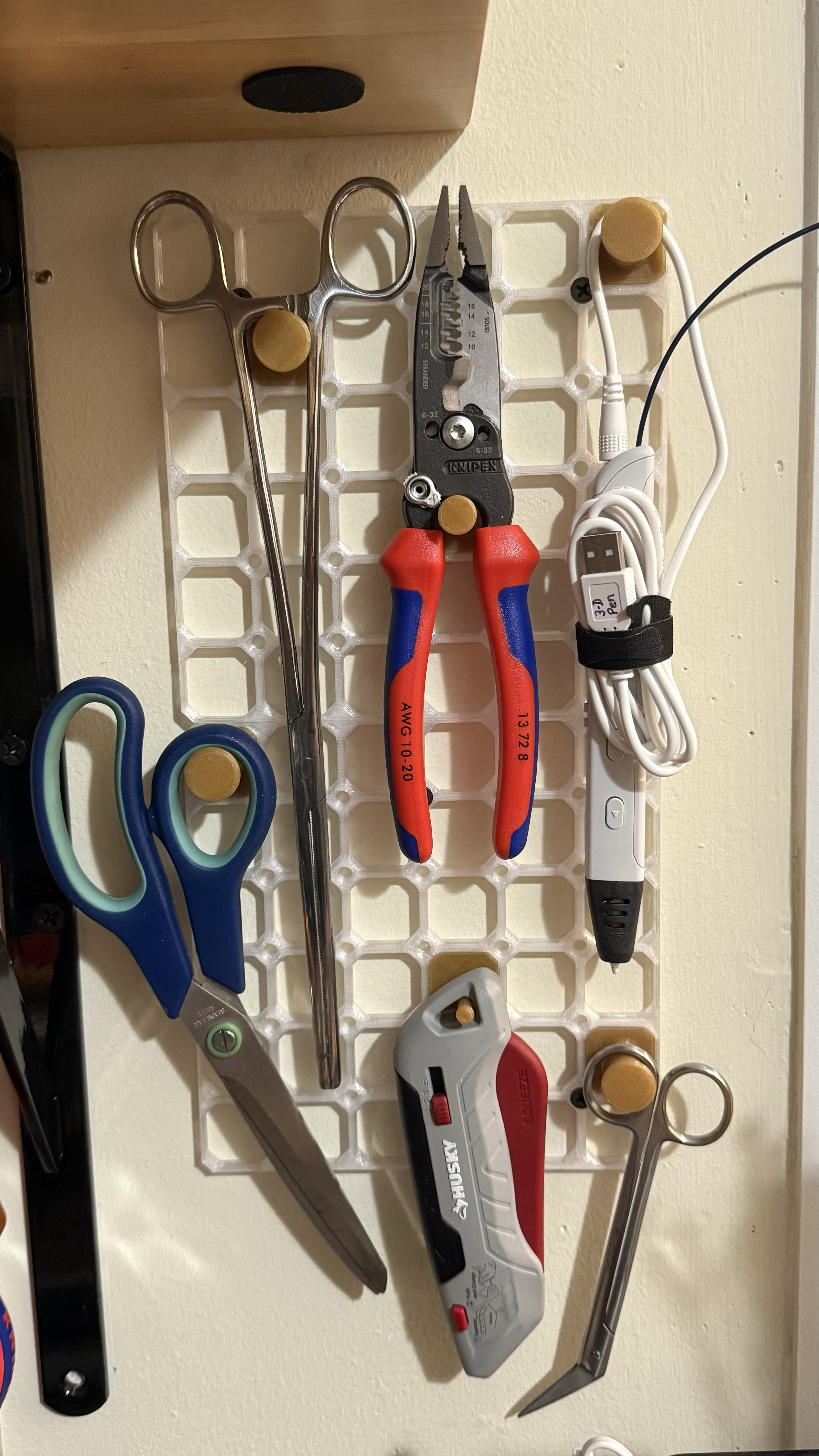 Customizable openGrid Pegs
