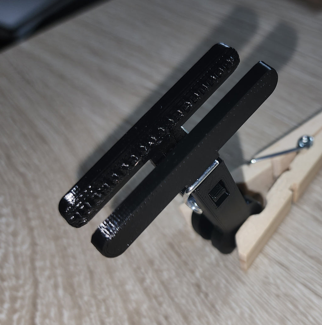 Clothespin mini chip clip