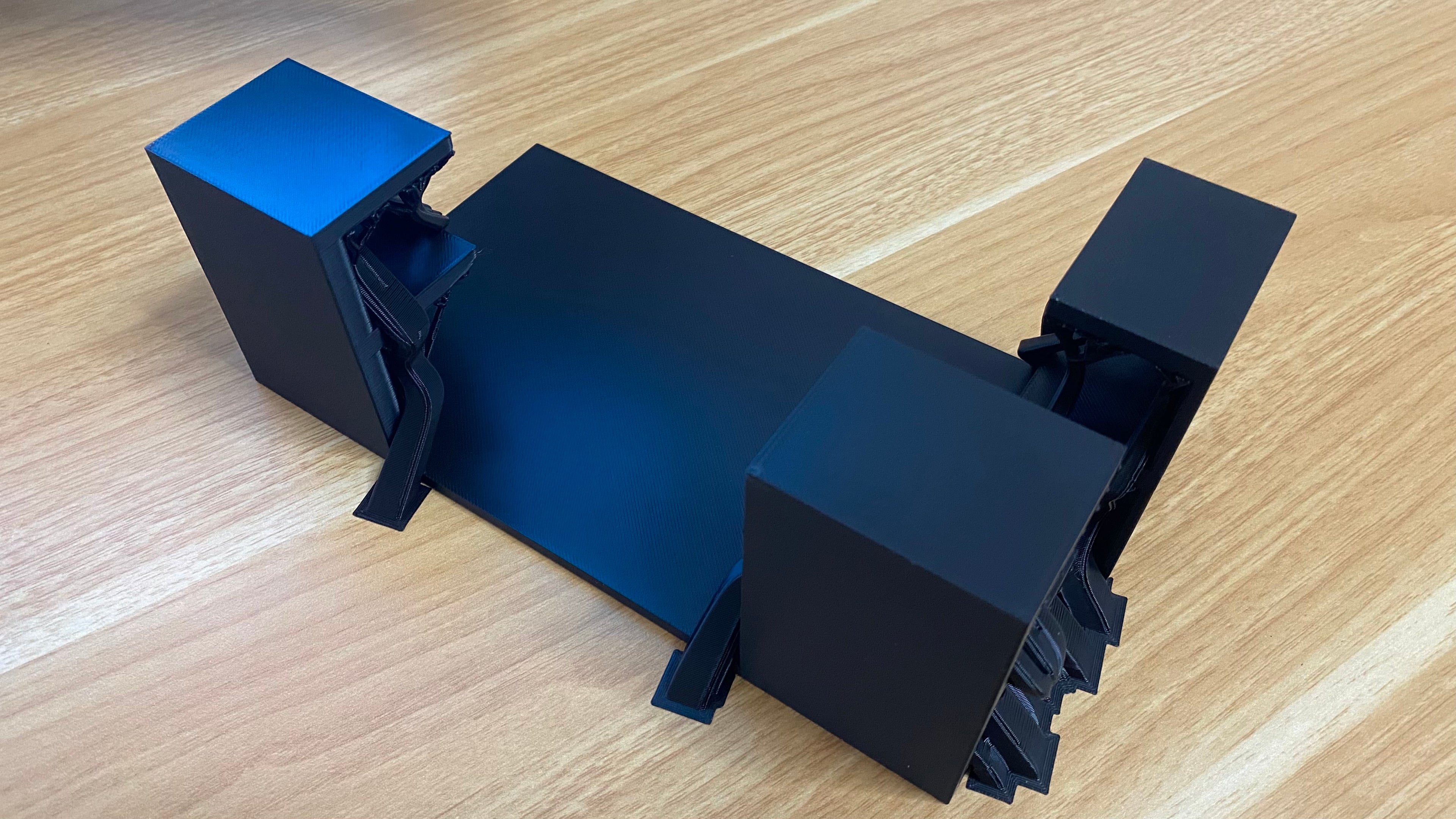 Networkswitch Holder Desk V5 Netgear GS605