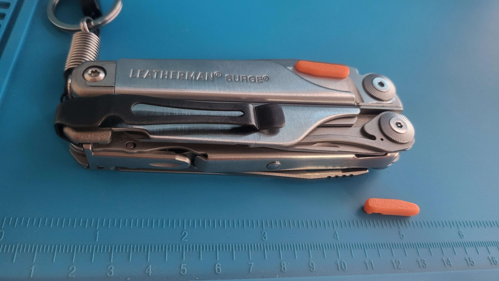 Leatherman Thumb Stud