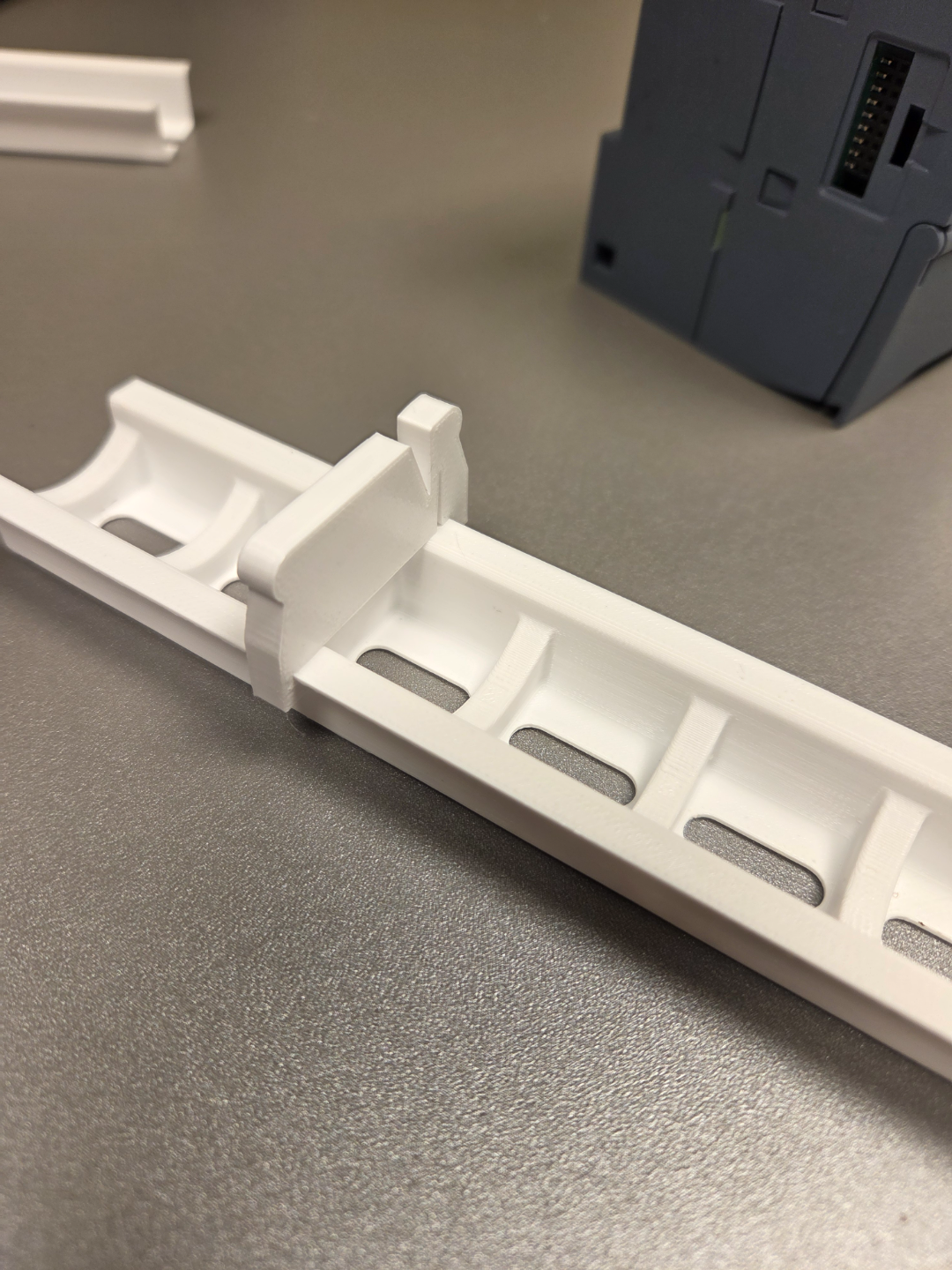 DIN-rail end stopper