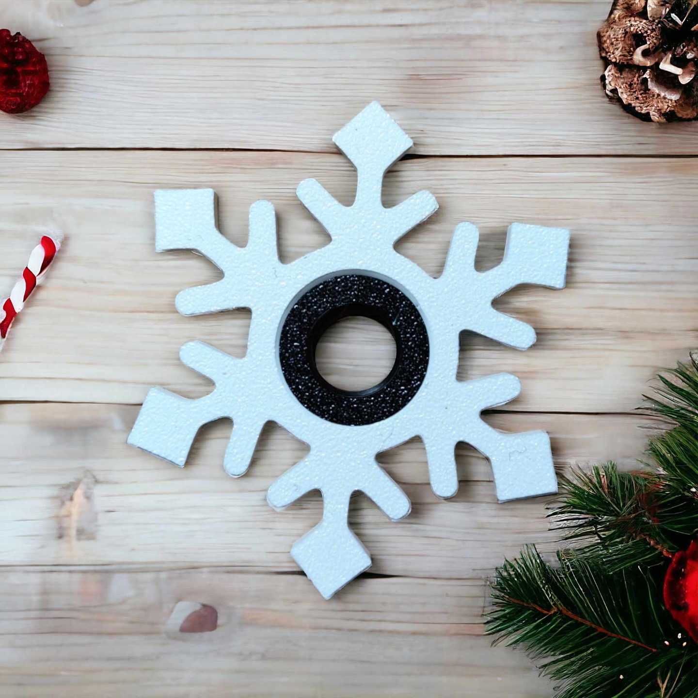 Print in place snowflake spiners