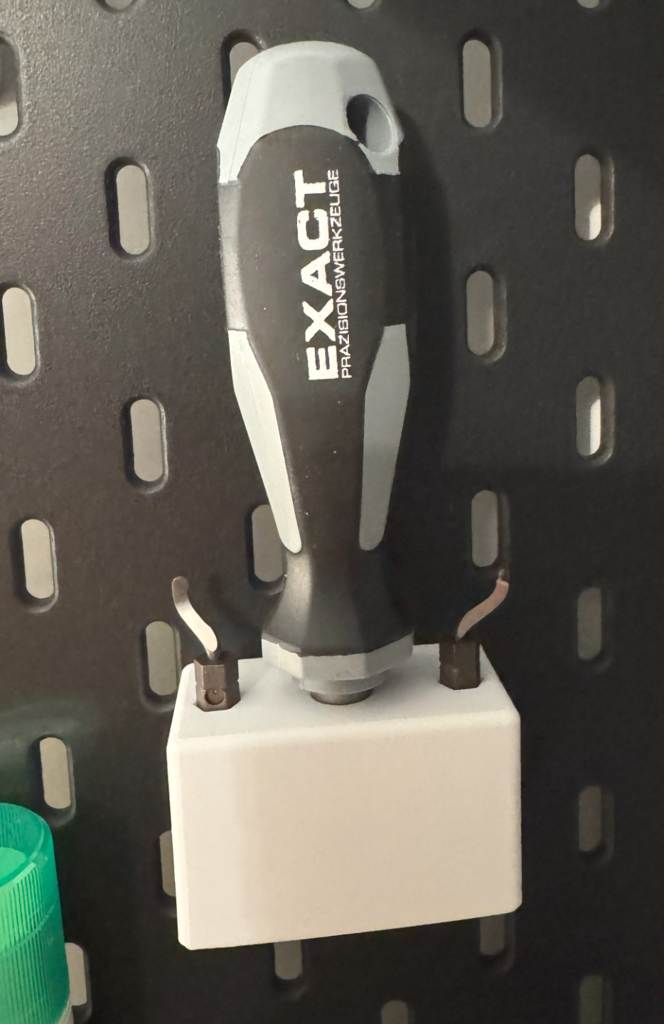 Skadis Entgrater Halter