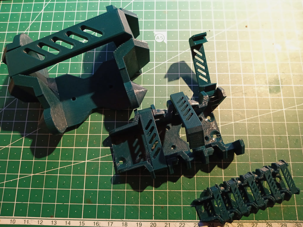 [OECC2] 25x15mm Cablechain System Print-in-Place
