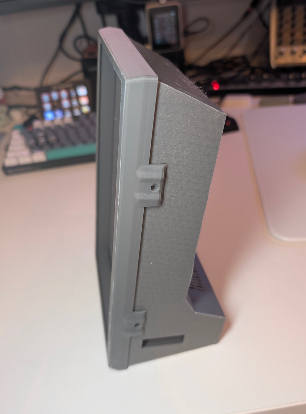 10.1" Raspberry Pi VESA Case (Meanwell LRS-35 PSU)