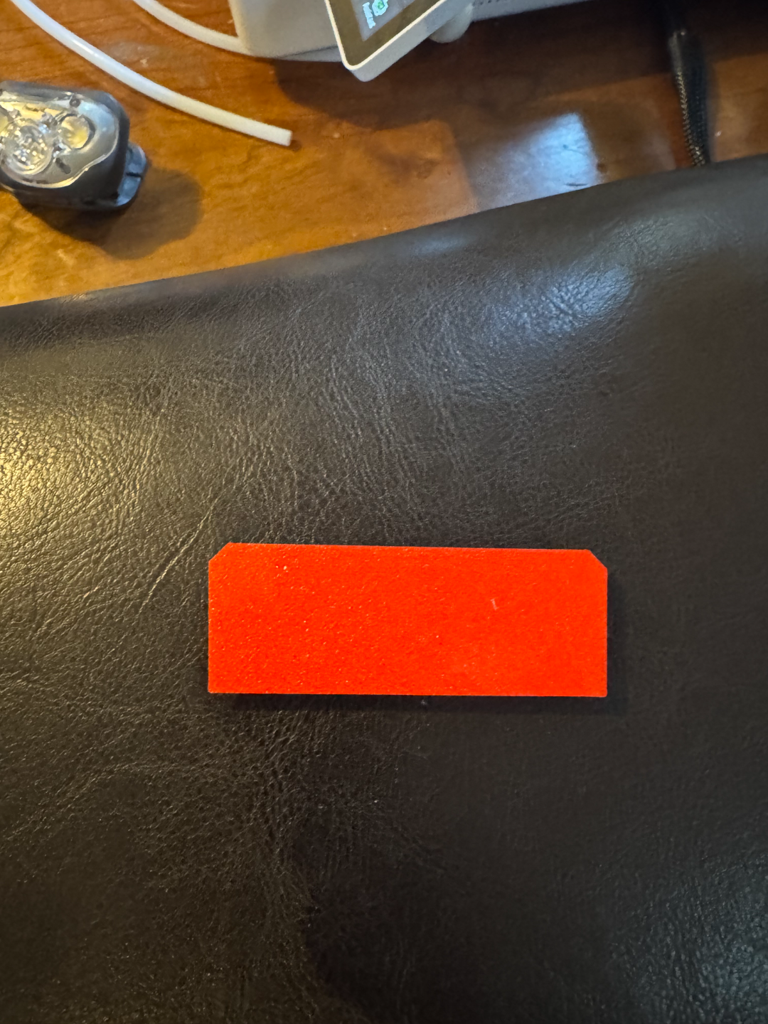 sealant / caulking tool