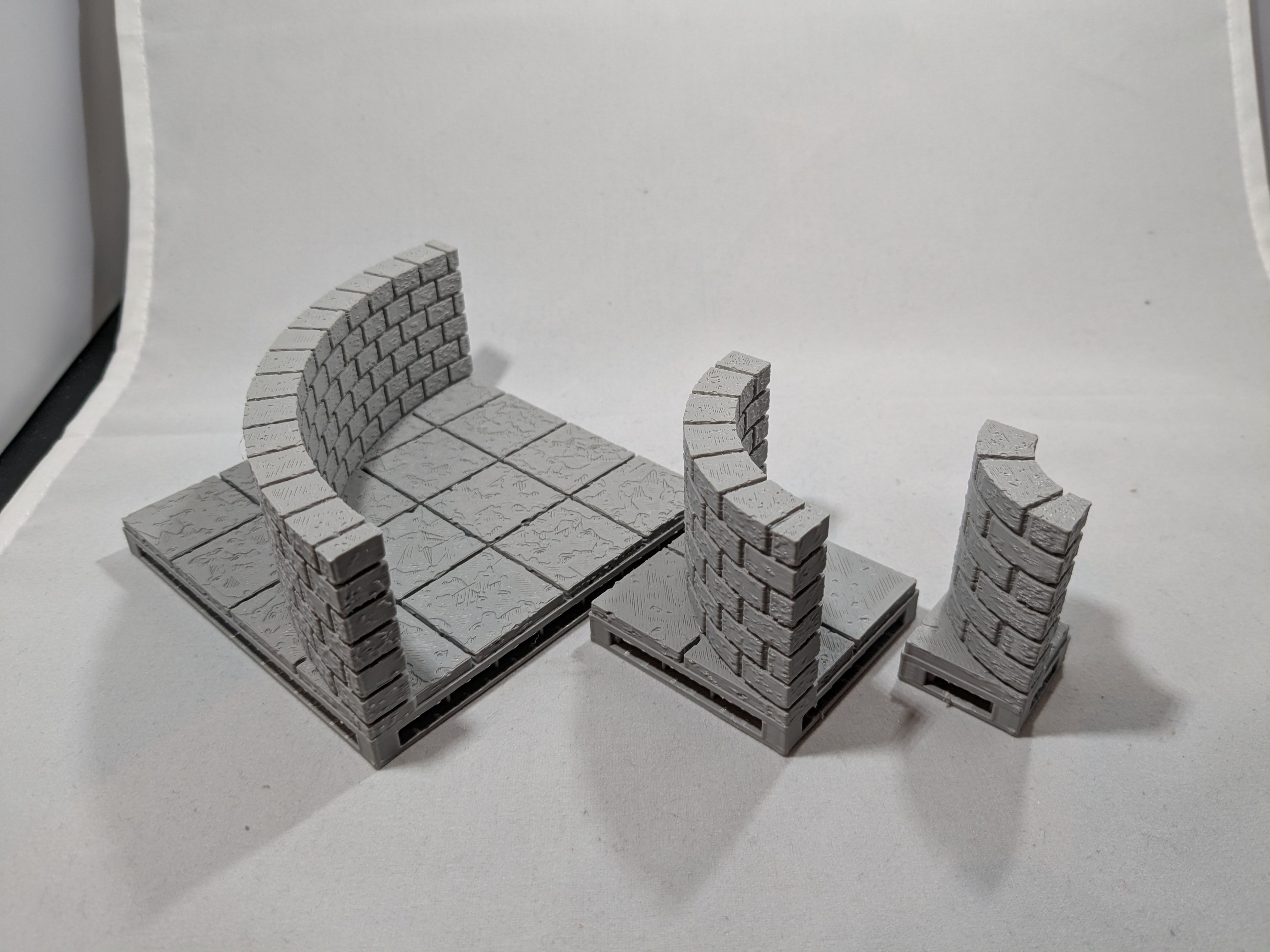 Cut Stone curved wall (OpenLOCK system)