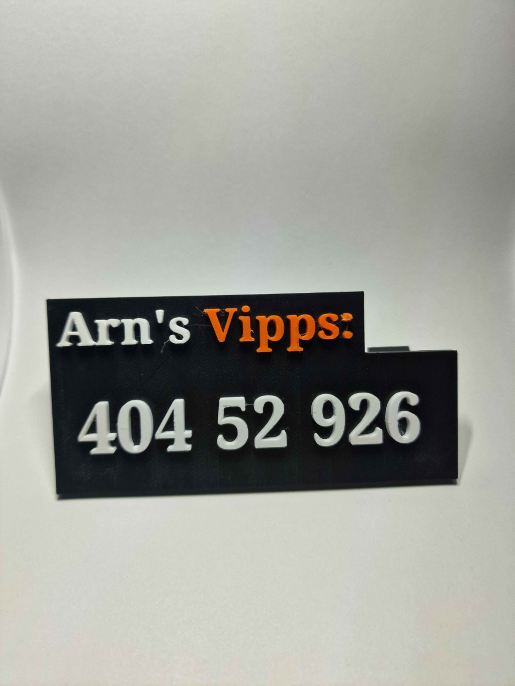 Customizable sign with simple stand