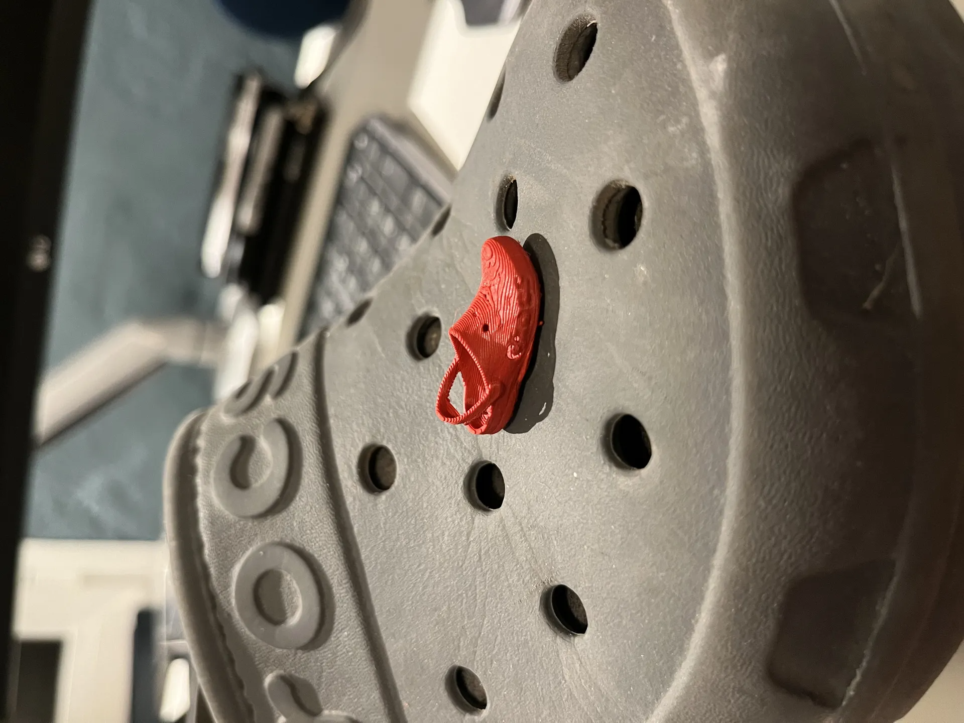 croc charm mini crocs (with strap)