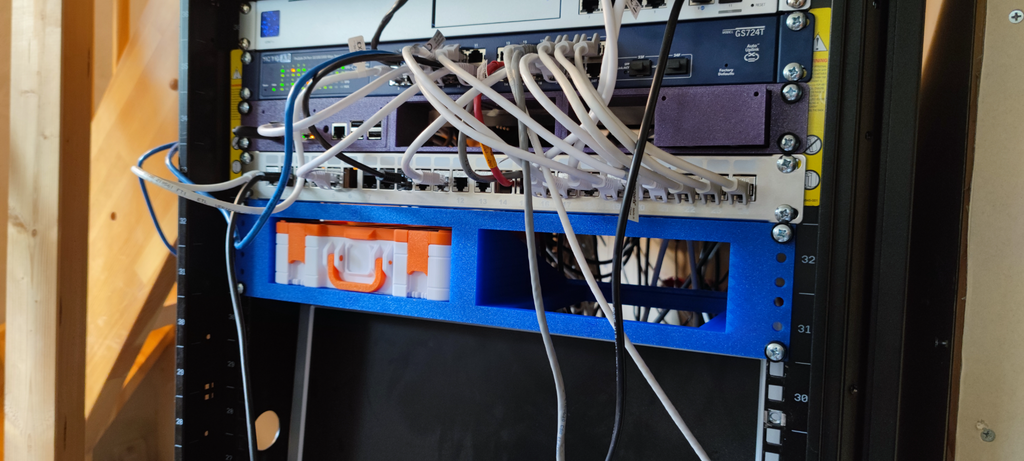 19" Rack frame for 2 x Gridfinity boxes