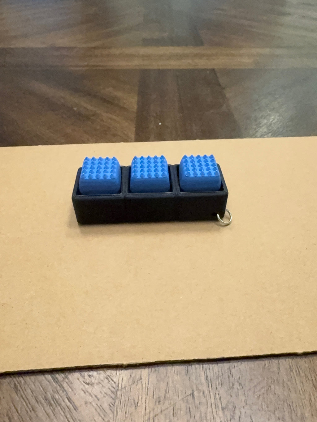 Free-To-Sell Textured Fidget Clicker