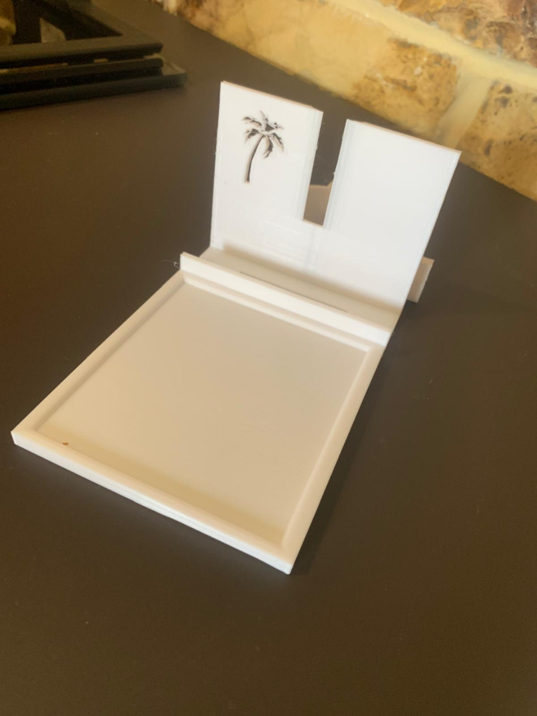 phone holder for beach umbrella
