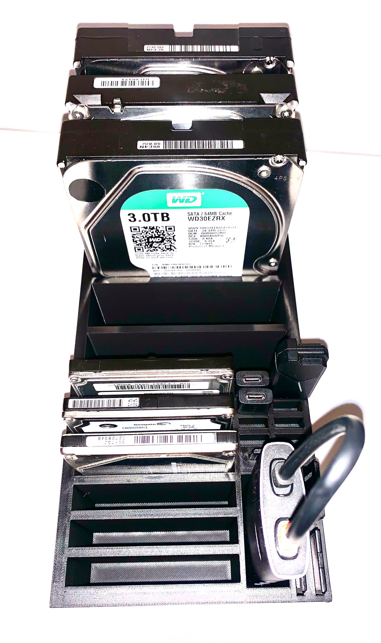 HDD_SSD_USB_SDCARD_CONTAINER