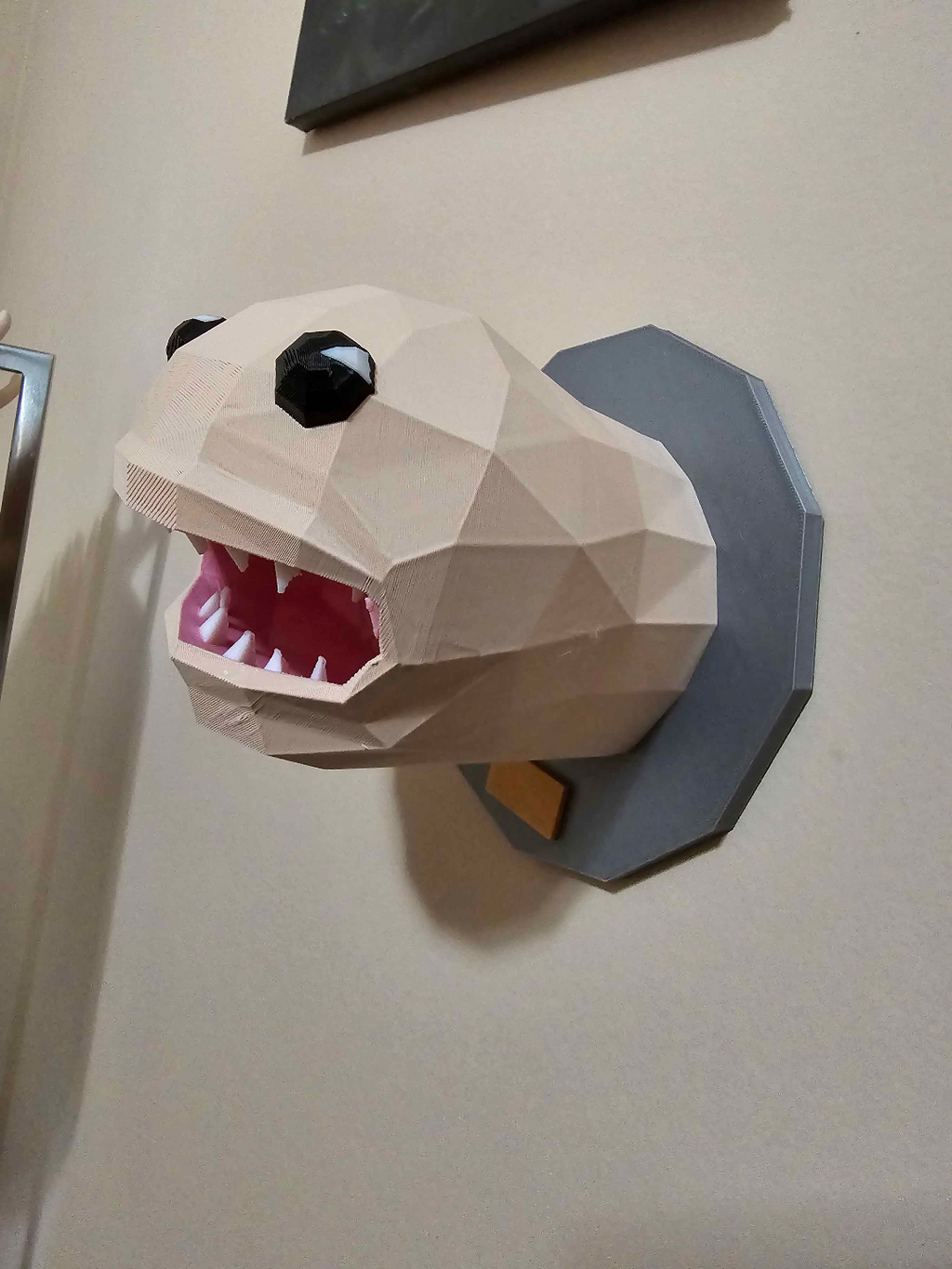 Low Poly Alaskan Bull Worm Head Mount
