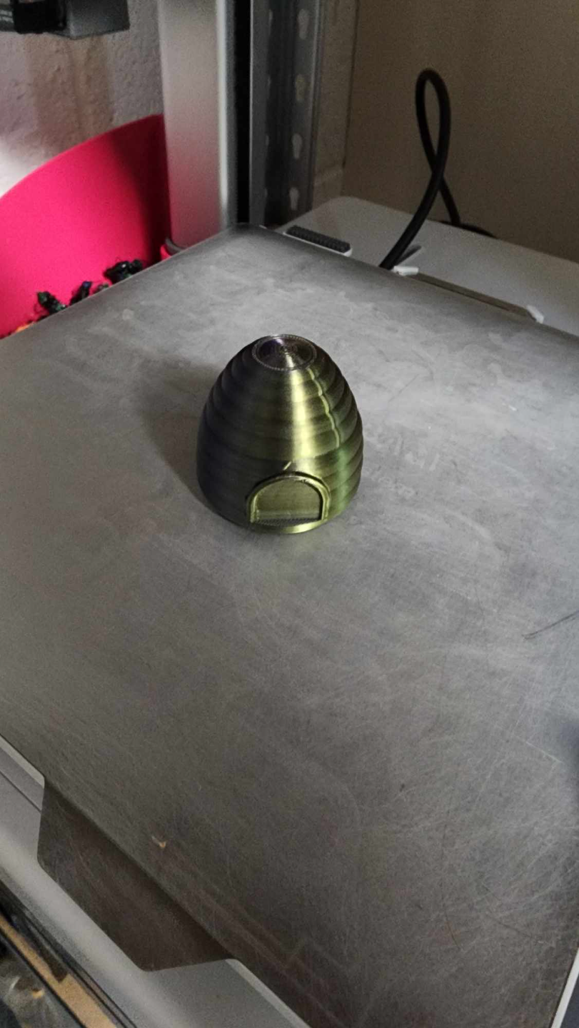 Small Beehive Container/egg Perfect home for Bees