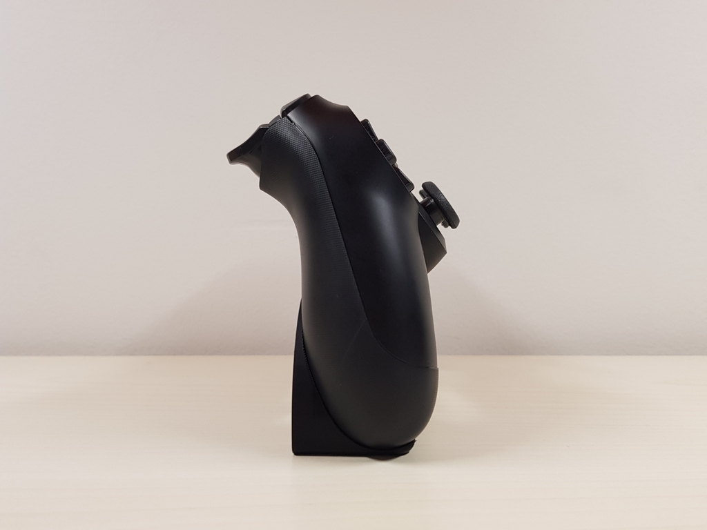 Invisible PS4 Controller Holder Minimalist