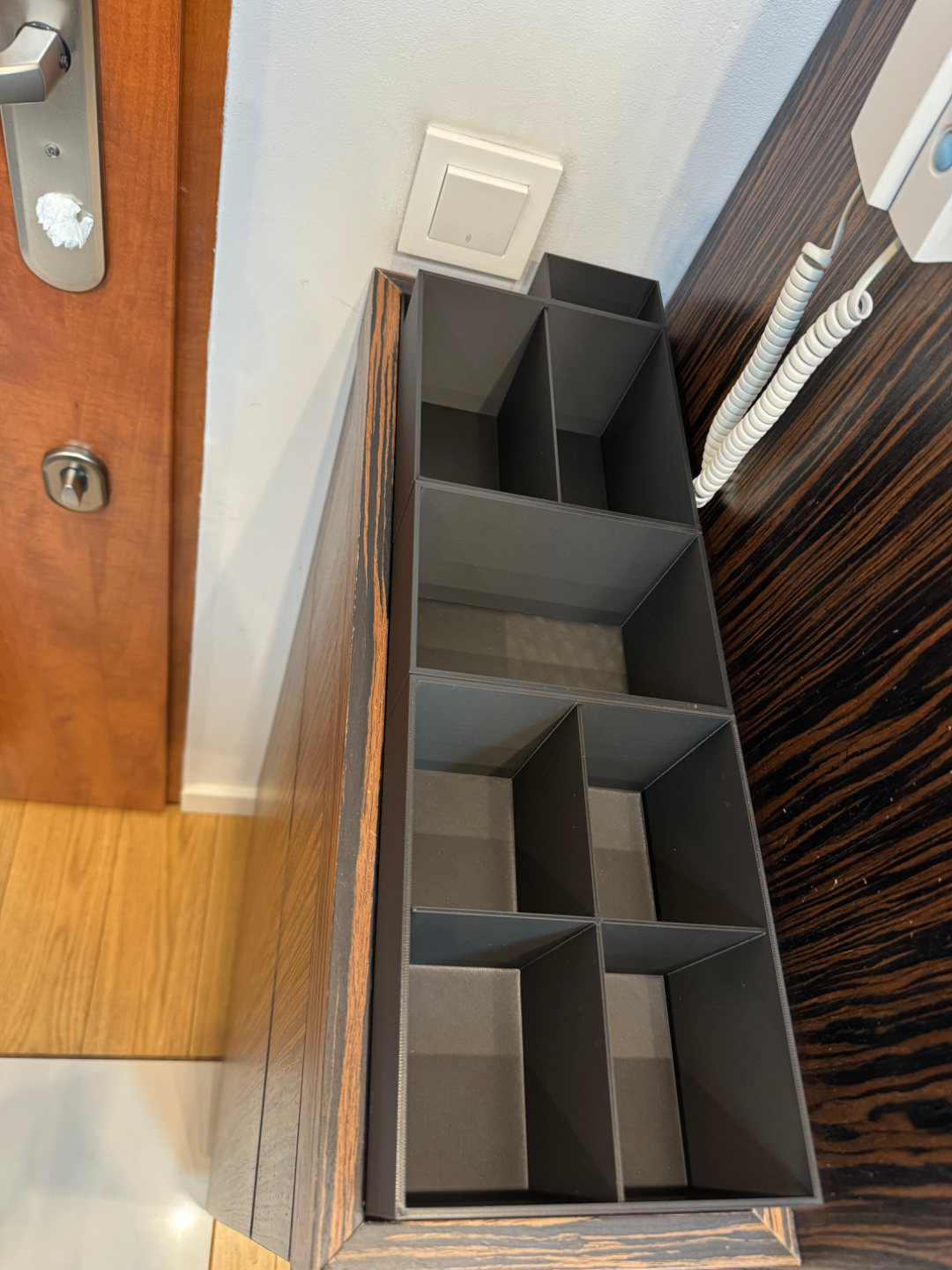 Compartment Box Storage 2 split 200x160x100 + Lid