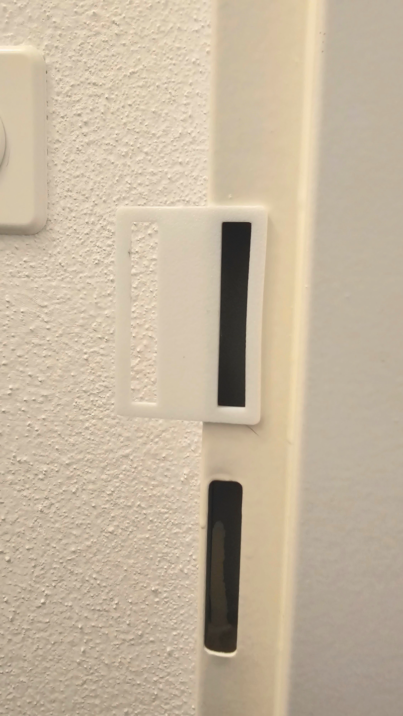 Door closing solution