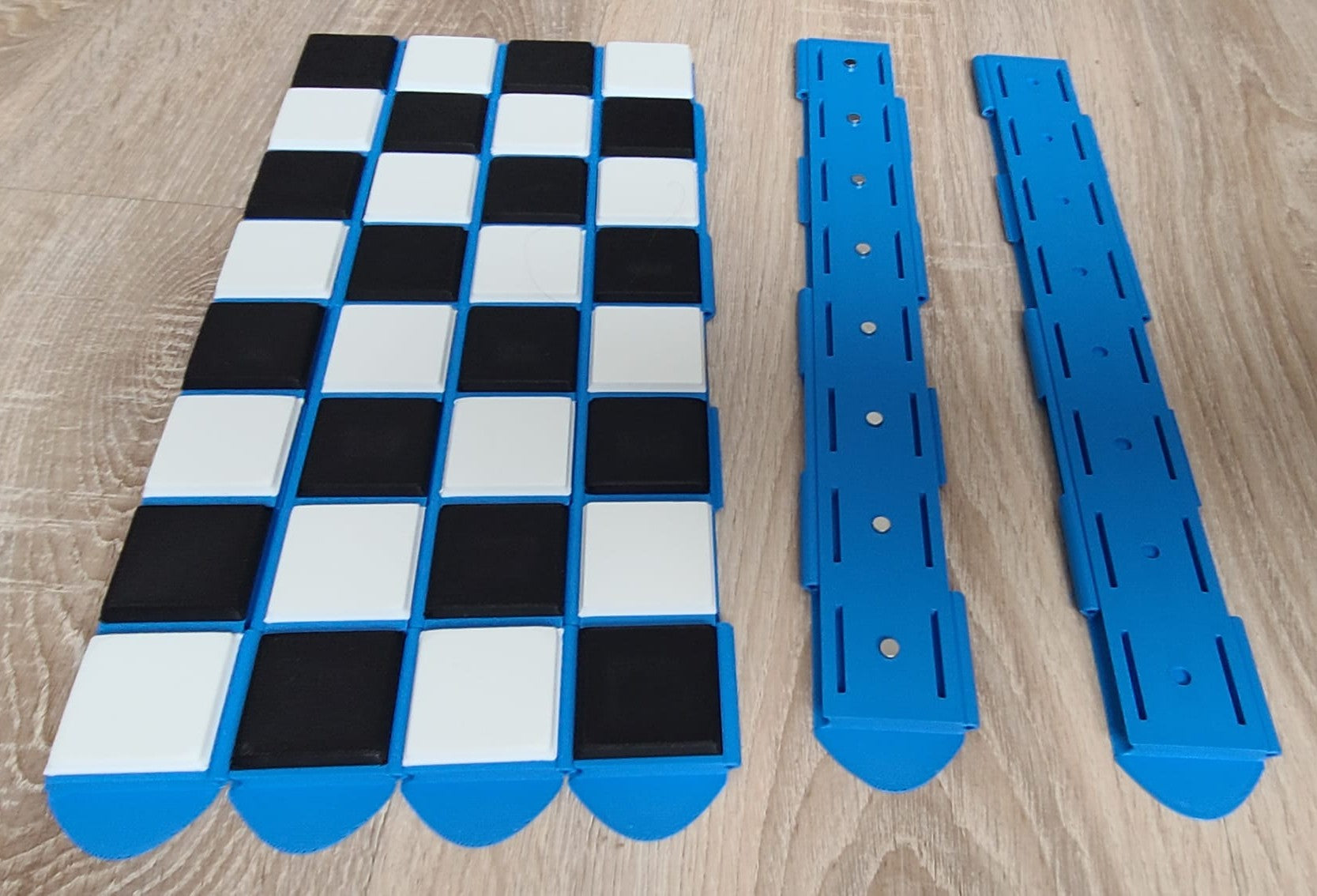 Faltbares Schachbrett "Chess Pencil"