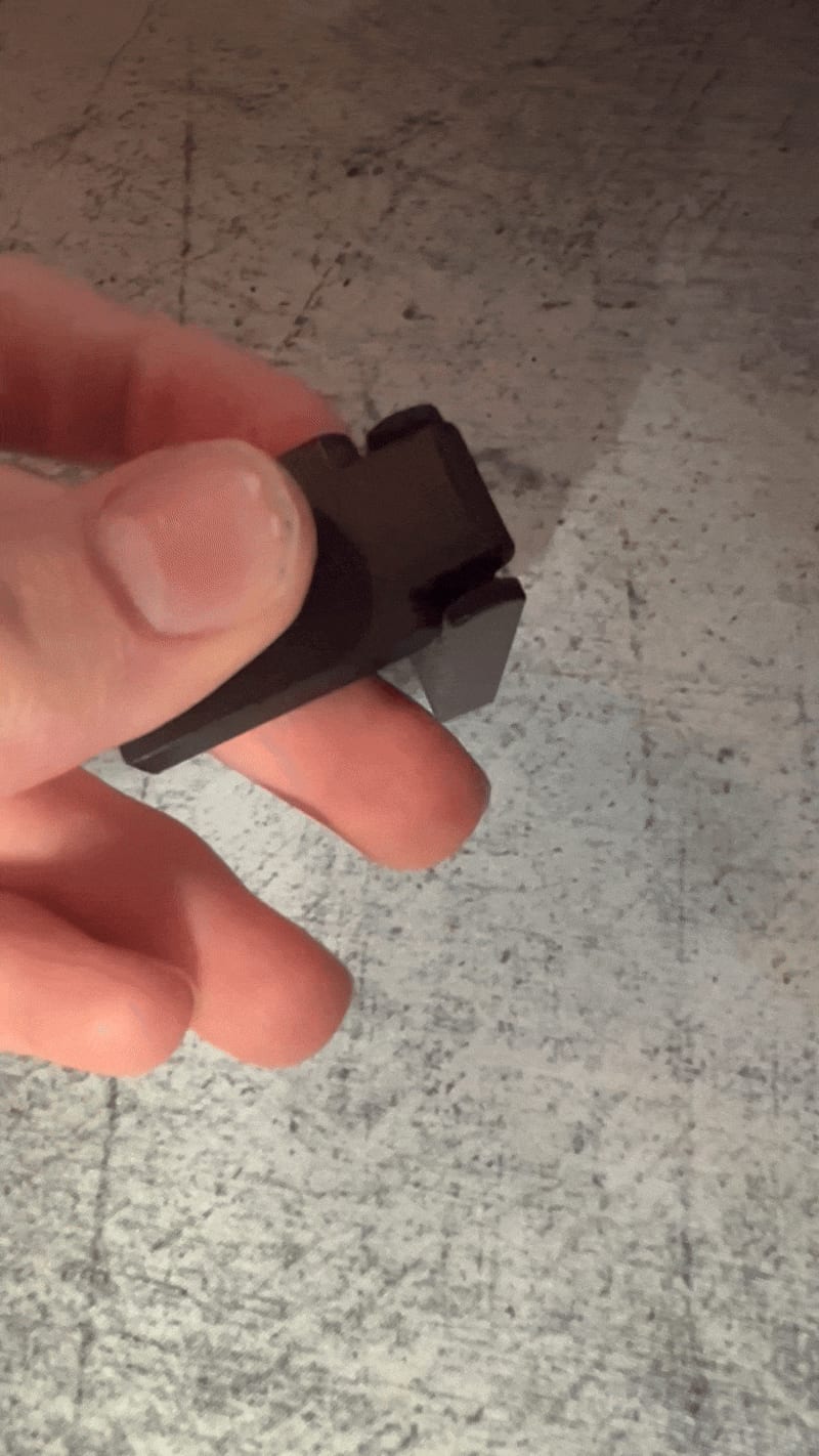 Fidget hinge
