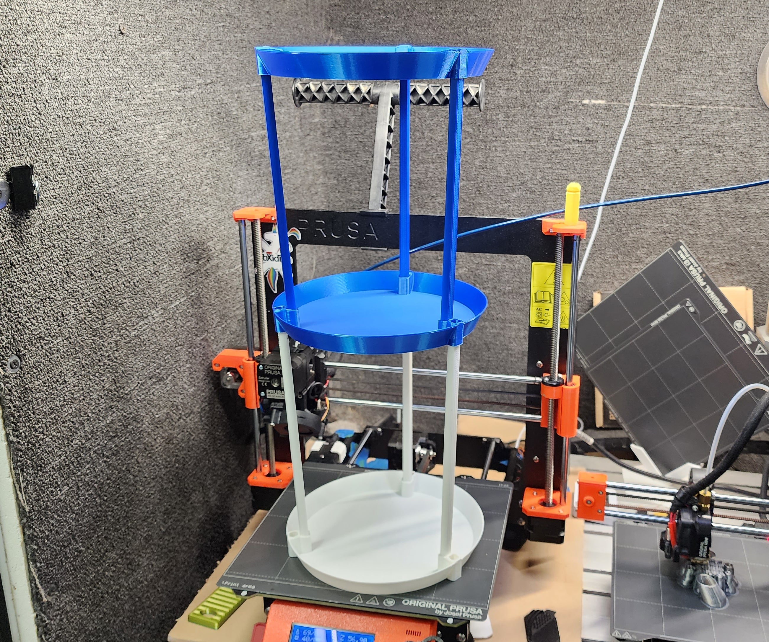 Stacking Tripod Tower Shelf
