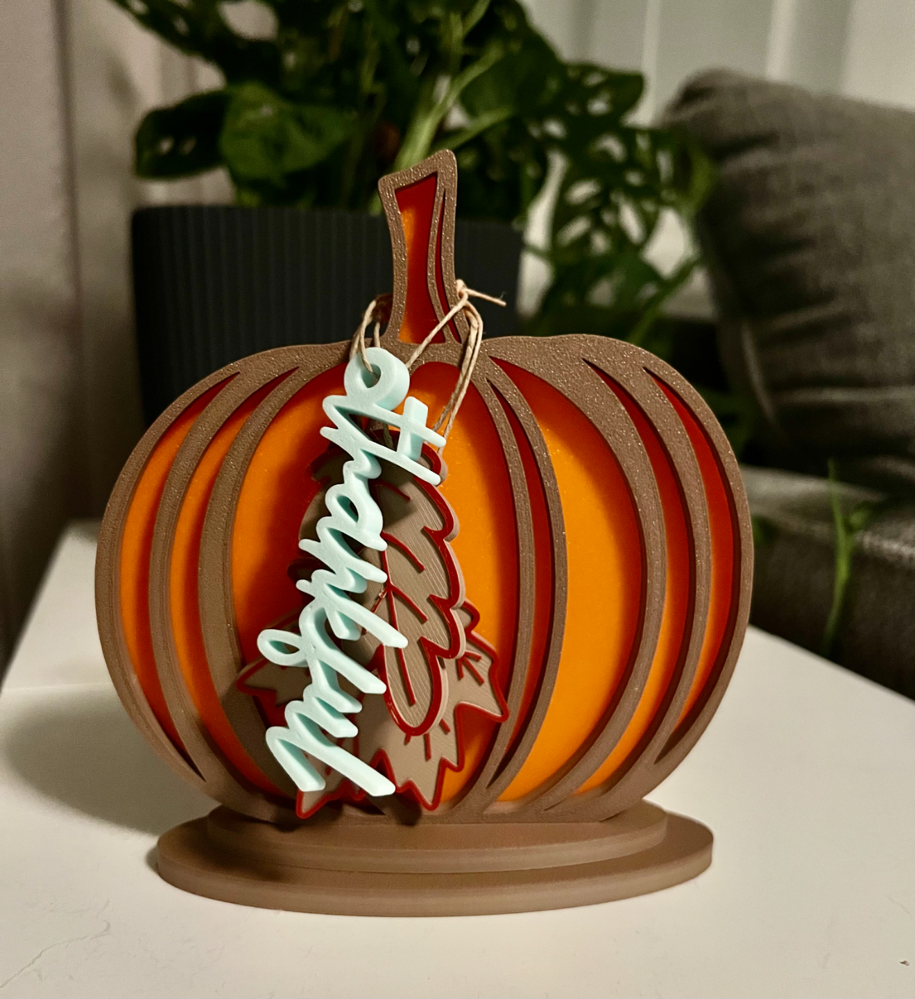Pumpkin Decor with Leaf/Thankful Tags