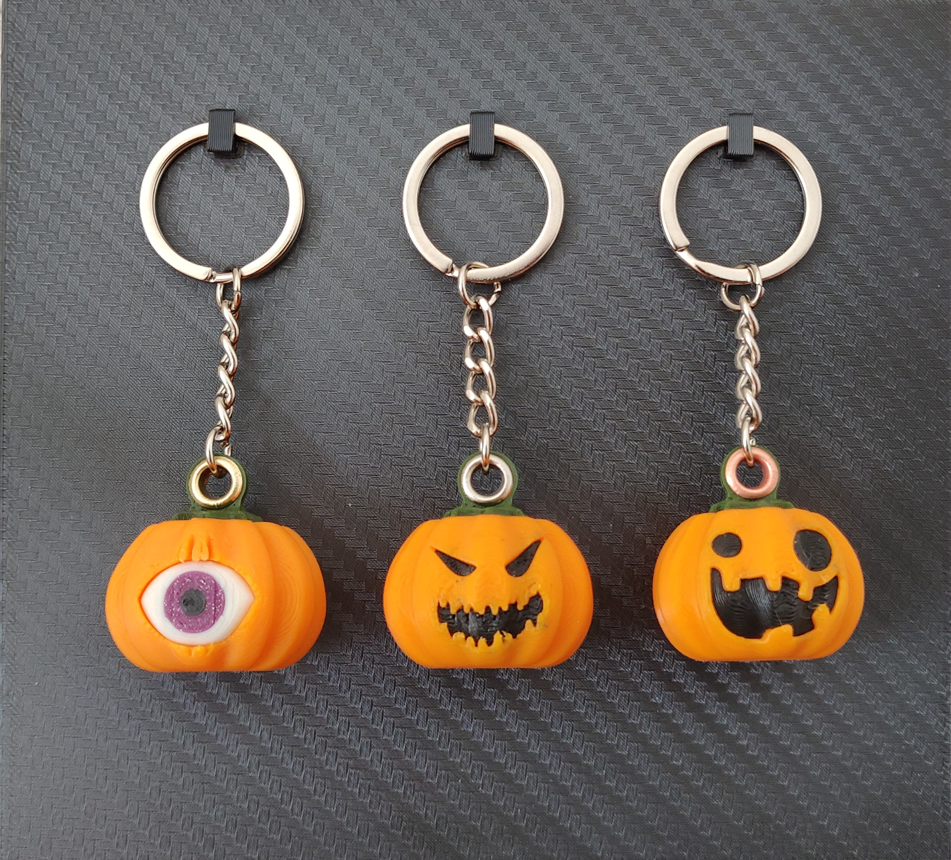 Jack-o'-Lantern Keychains - Halloween Pumpkins