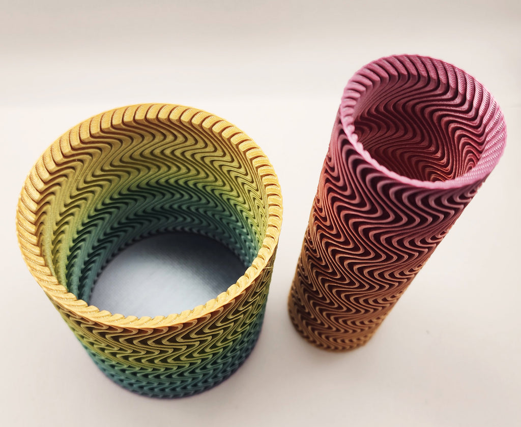 Wavy Spiral Vase Set
