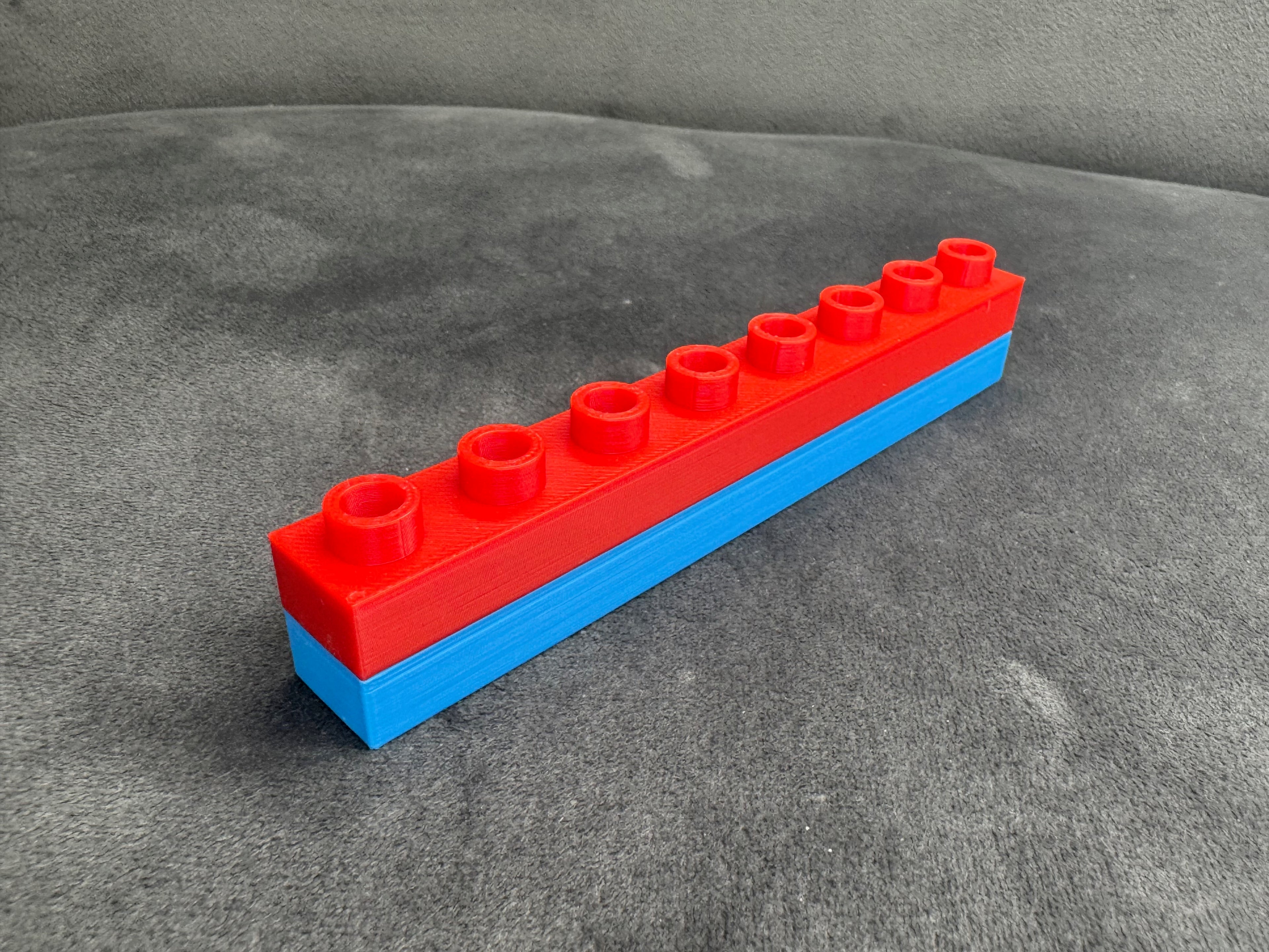 BRICK 1x8 Plate (Duplo Compatible)