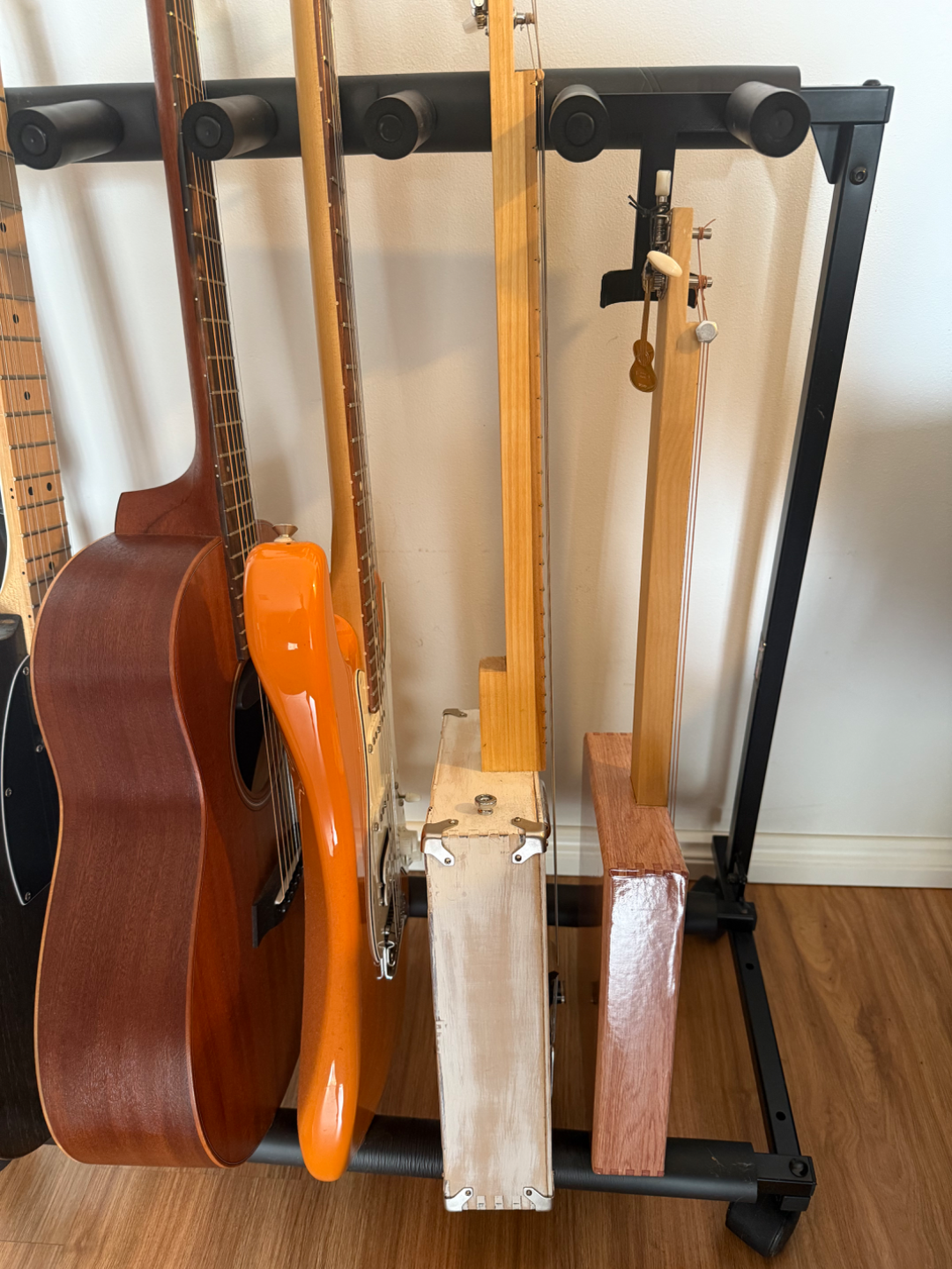 Guitar Stand Short neck guitar or uke adapter