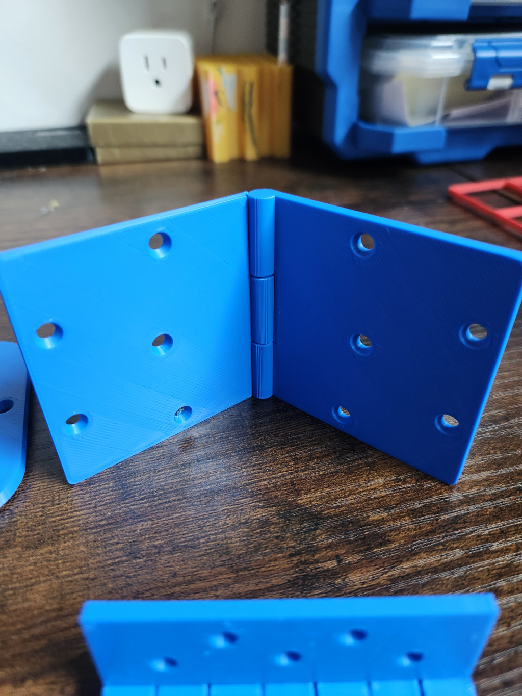 Simple Customizable Hinge (Parametric) V1.1