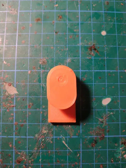Filament roll holder