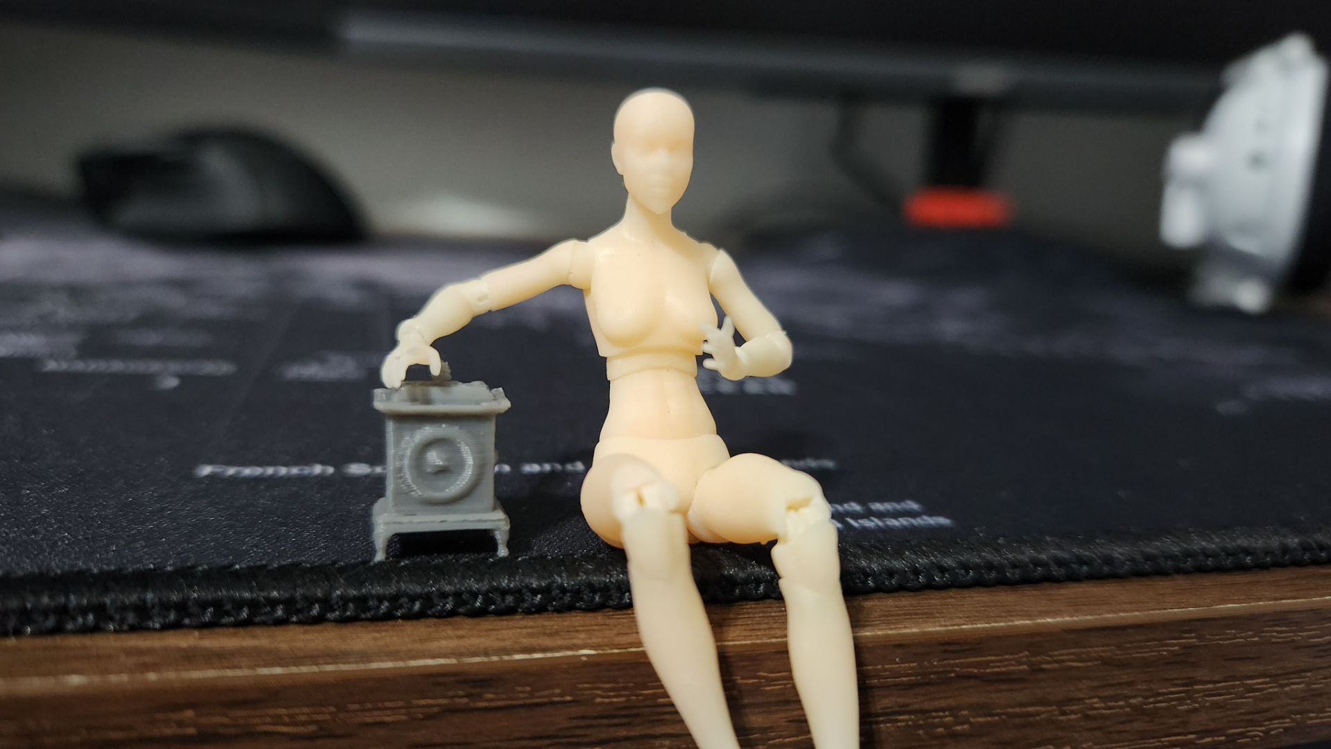 Miniature clock (AI scanner)