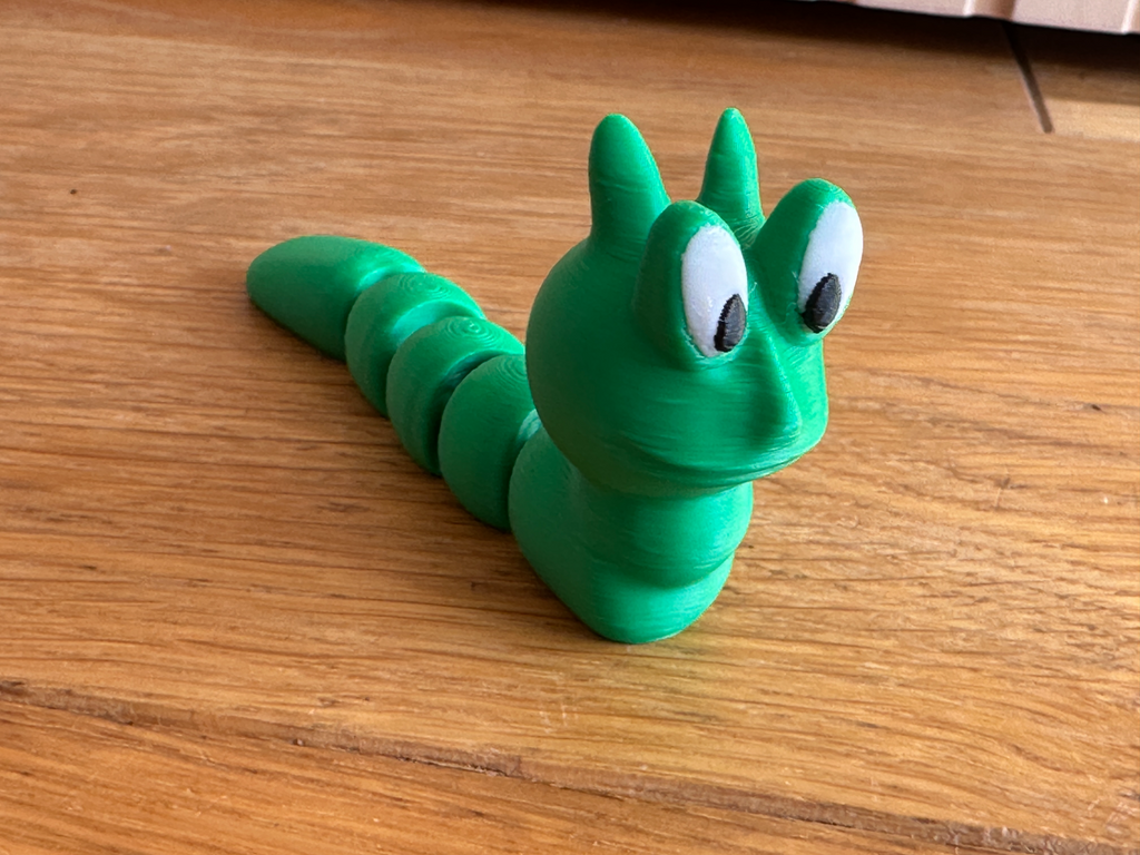 Flexi lazy worm - articulated fidget worm