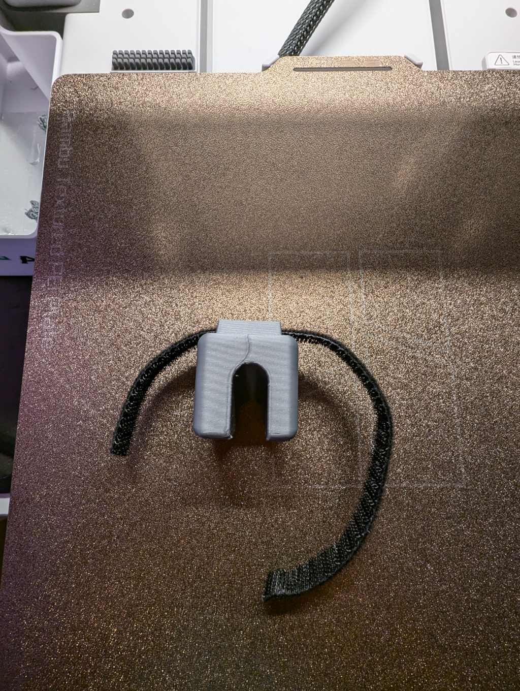 Heatbed cable guide for A1