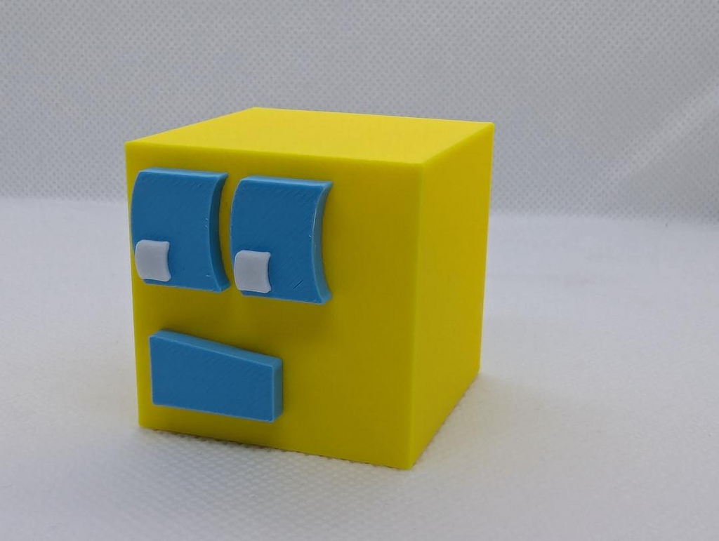 Geometry Dash Cube of Aaah Yellow w/blue
