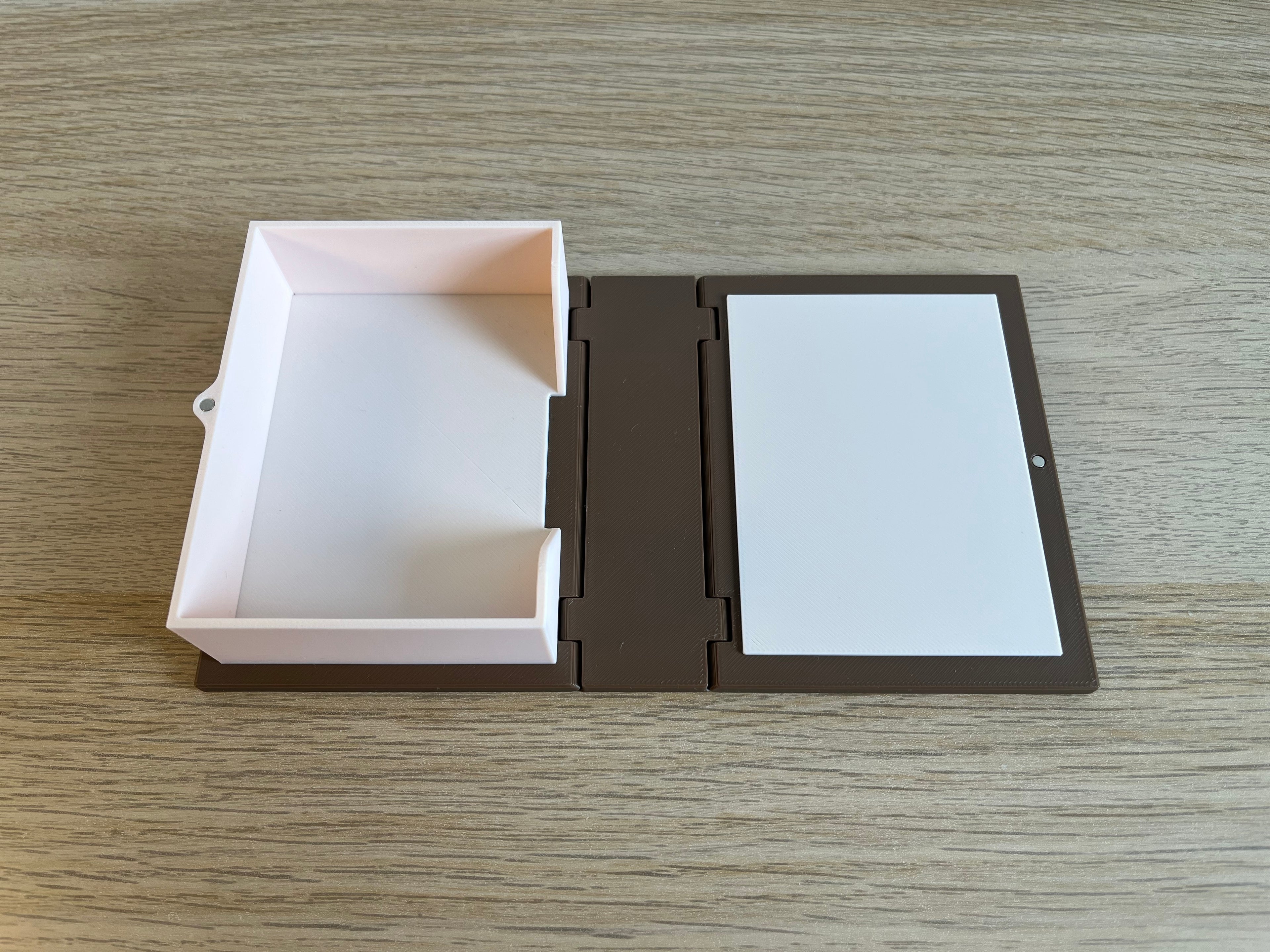 Playing/Collection Cards Book Case (Parametric)