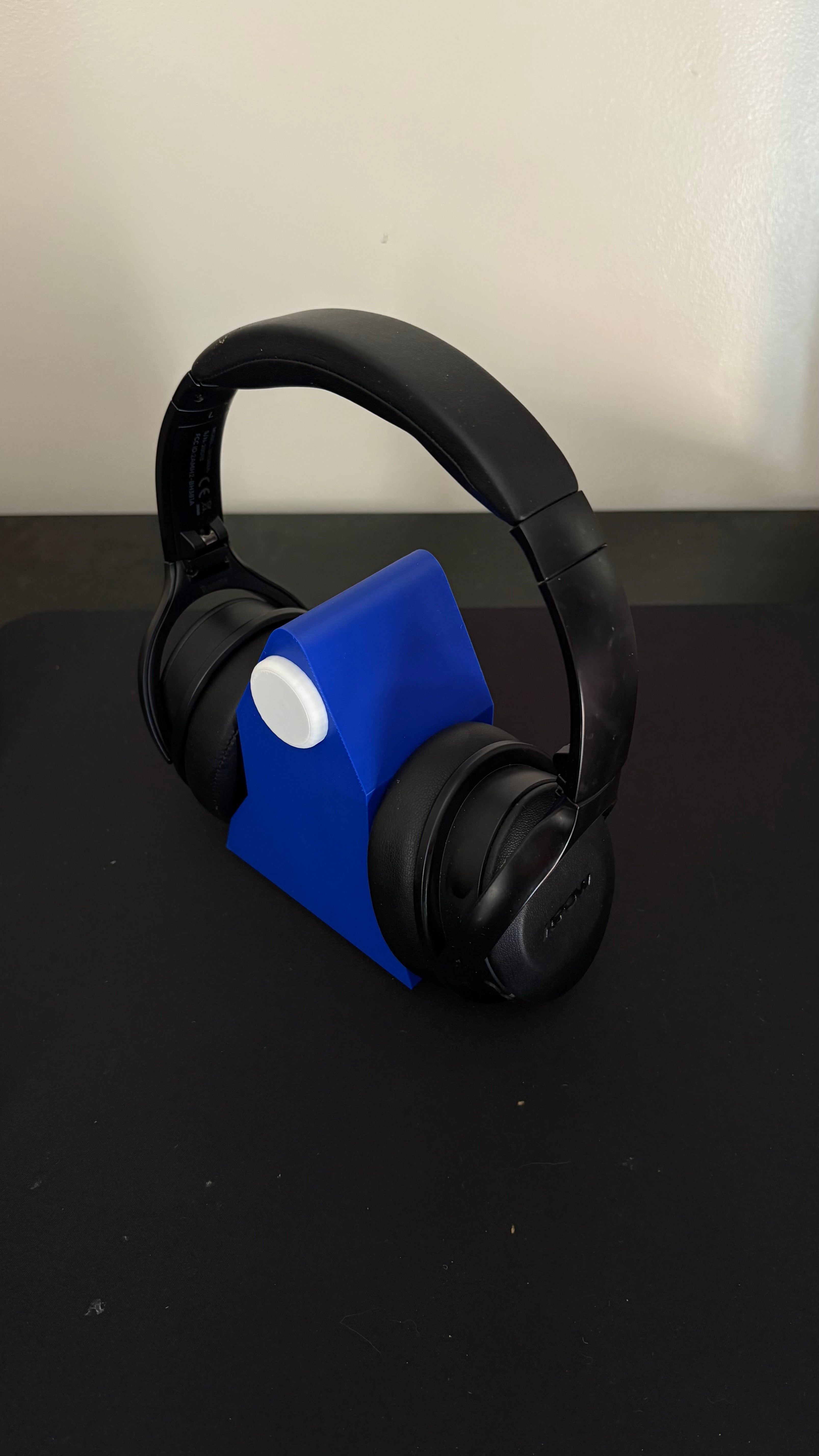 Boost Rocket Inspired Headphone Stand-Free to sell