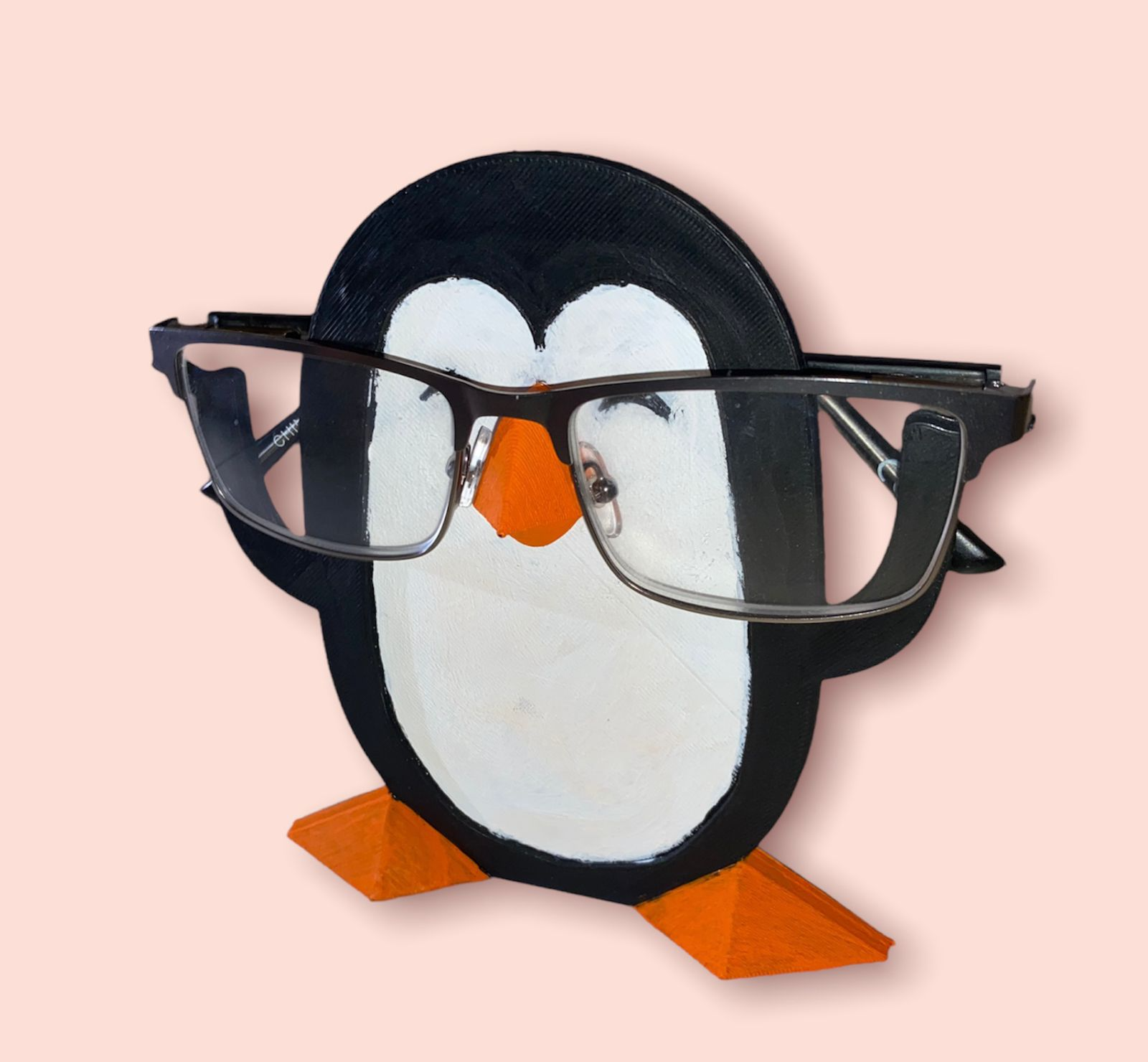 Penguin glasses stand