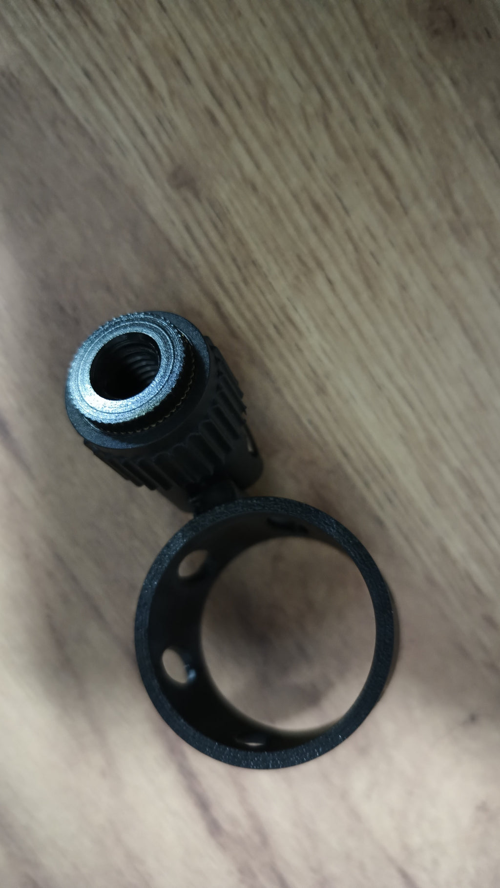 Microphone adapter